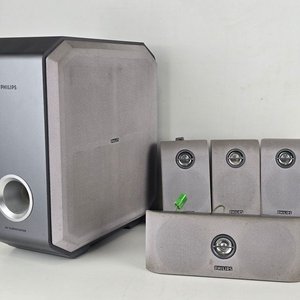 Sistema de Cine en Casa Philips HTS3410D con Subwoofer y Parlantes - imagen 6