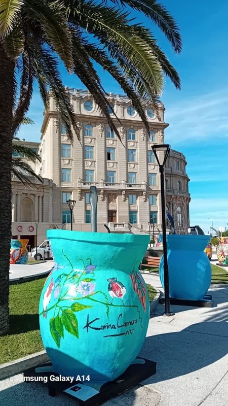 Item 854668 - Image 1