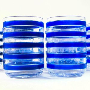 Conjunto de 10 Vasos Rayados Azules y Transparentes en Acrílico - imagen 3