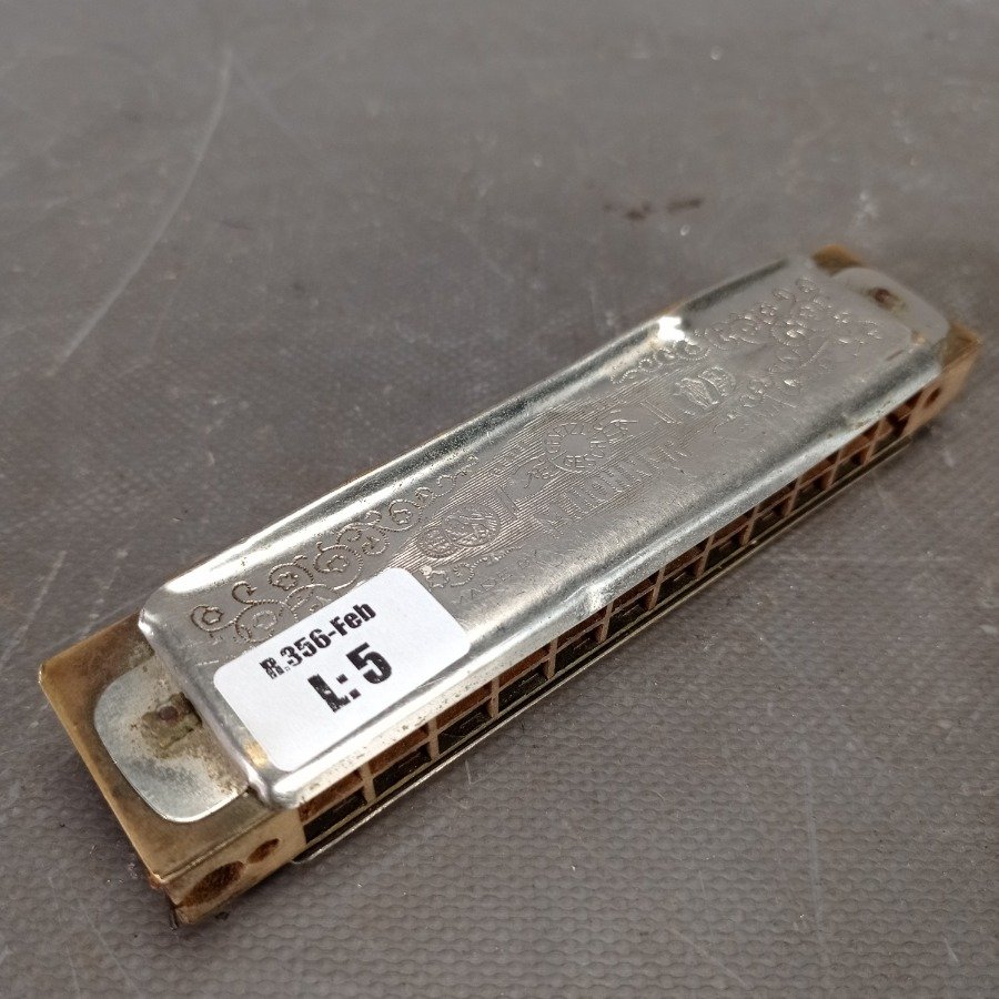 Harmonica 'Super Chromonica' de M. Hohner - imagen 2