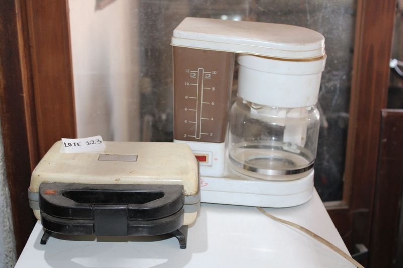 Item 856057 - Image 0