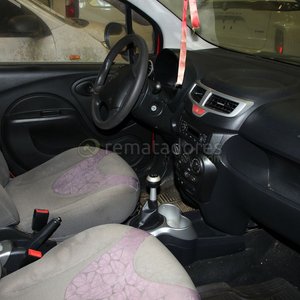 Chery QQ 311 Rojo - Auto Compacto Urbano - imagen 2