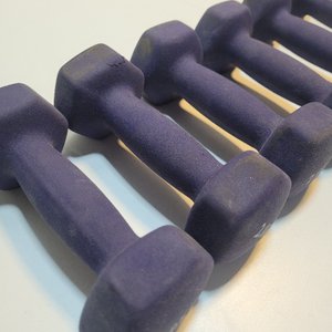 Set de 6 Mancuernas Violetas de 2 kg Cada Una - imagen 6