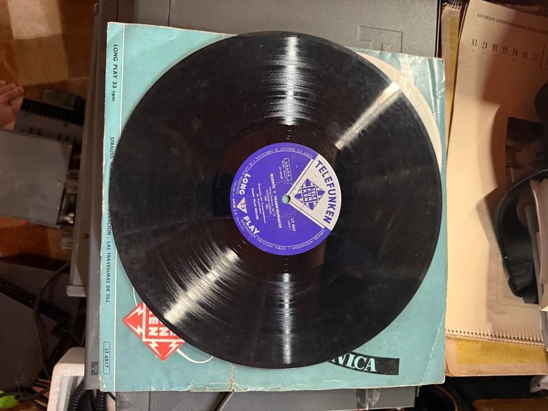 Item 899827 - Image 0