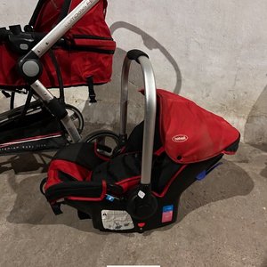 Cochecito de bebé y butaca para auto, color rojo - imagen 4