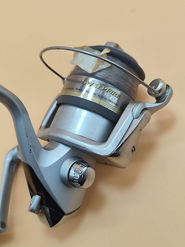 Reel frontal Daiwa Sweepfire 4000 - NUEVO SIN USO ALGUNO - imagen 5