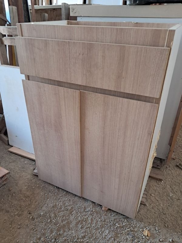 Item 883033 - Image 3