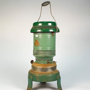 Lote siguiente: Estufa a Queroseno "Titmar" Verde Esmaltada Vintage
