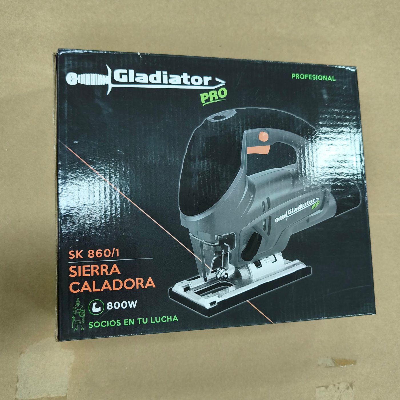 Sierra Caladora Gladiator Pro 800W Profesional