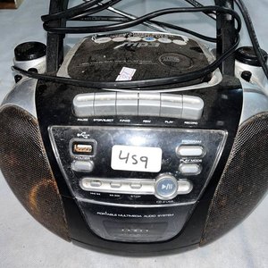Lote anterior: Parlante Portátil Punktal con CD y USB