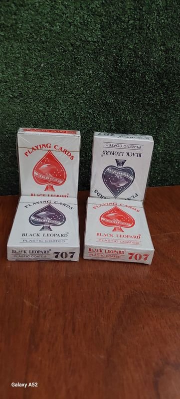 Paquetes de cartas de juego en venta - imagen 2