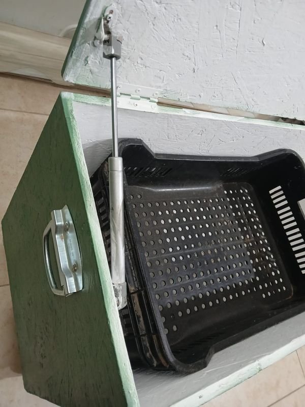 Baúl Rodante Verde con Cajón y Ruedas