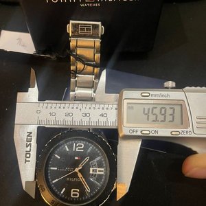 Reloj Tommy Hilfiger Executive Black Edition Acero Inoxidable Full Set - imagen 8