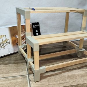 Lote siguiente: Escalera / Banco Dos Niveles Fixwood Nuevo con Caja
