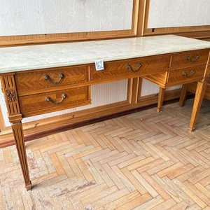 Cómoda Inglesa de Madera con Tapa de Mármol y Cajones - imagen 2