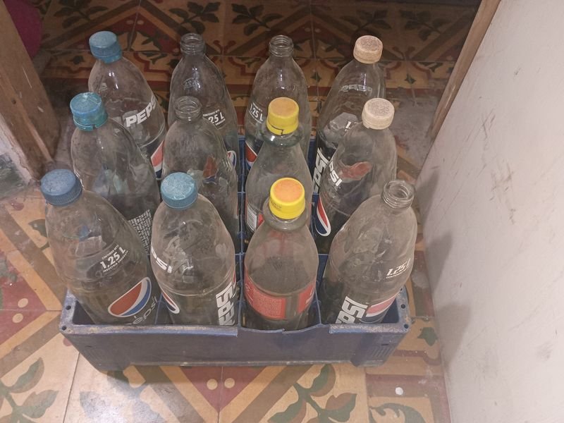 Cajones con envases de vidrio para almacenamiento - imagen 2