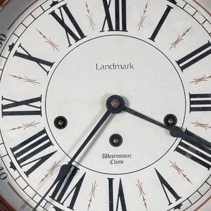 Reloj de Pared Landmark con Caja de Roble y Movimiento Westminster - imagen 3