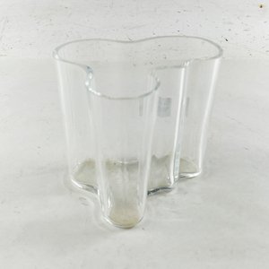 Lote anterior: Centro de Cristal Transparente Alvar Aalto 9.5x11.5 cm