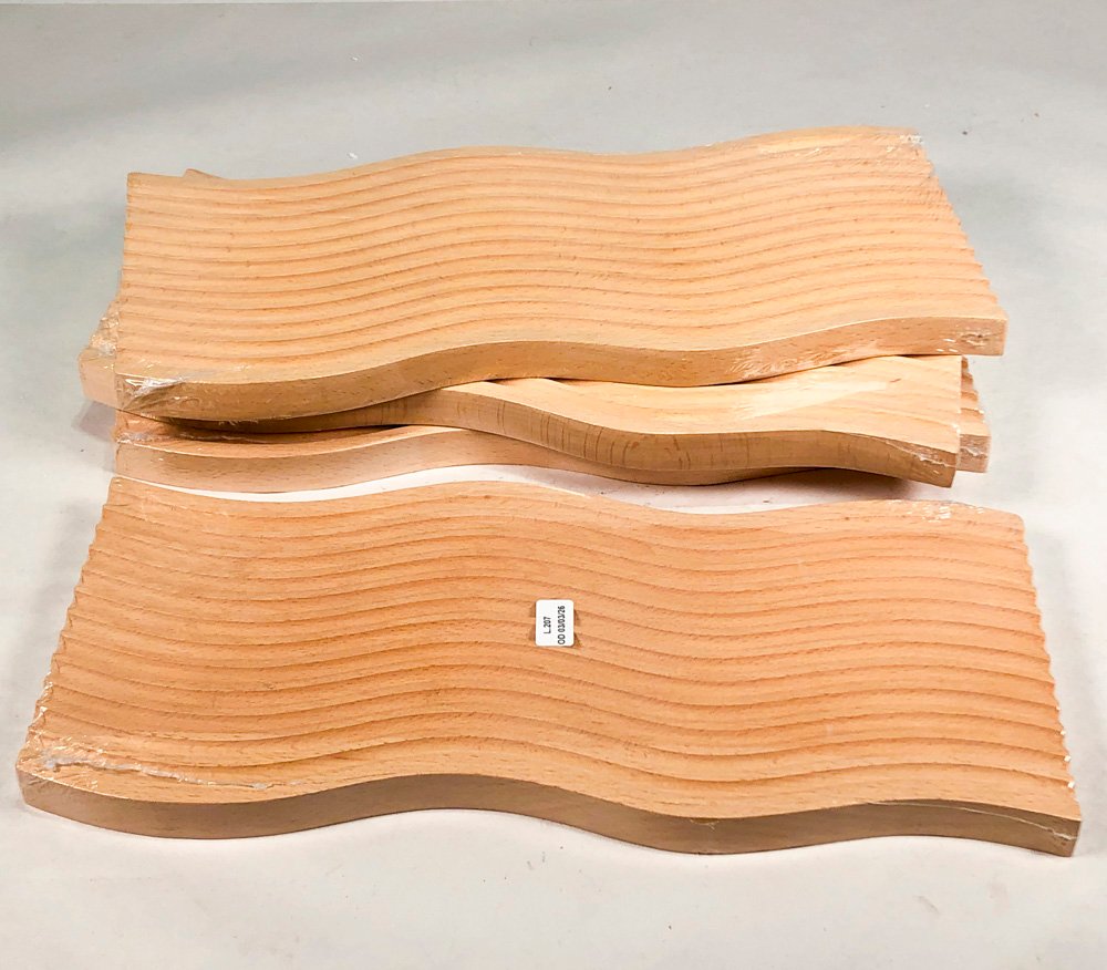 Cuatro tablas de madera en buen estado - imagen 2