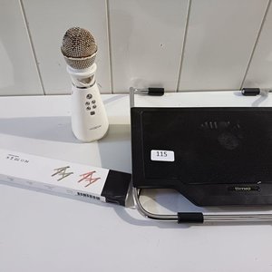 Lote siguiente: Micrófono Moxom, Base Refrigeradora para Notebook y Soporte