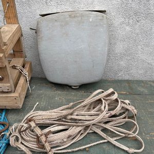 Carrito de Garrafa de Madera con Piolas y Cisterna - imagen 3