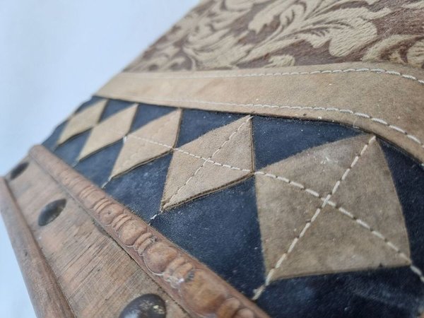 Valija de Madera con Detalles en Cuero - imagen 9
