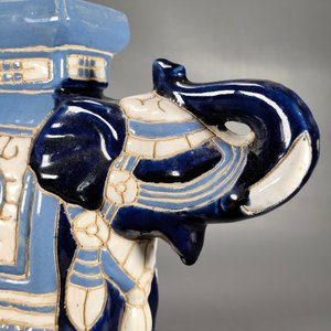 Figura de Elefante en Cerámica Esmaltada Azul y Lila - imagen 4