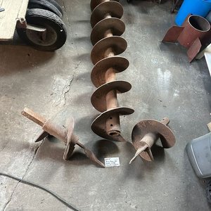 Gran mecha pocera de hierro con 2 punteros enganche para tractor - imagen 1