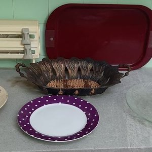Bandeja Melamina Bordo, Dispensador de Rollos, Centros de Mesa y Platos Varios - imagen 1