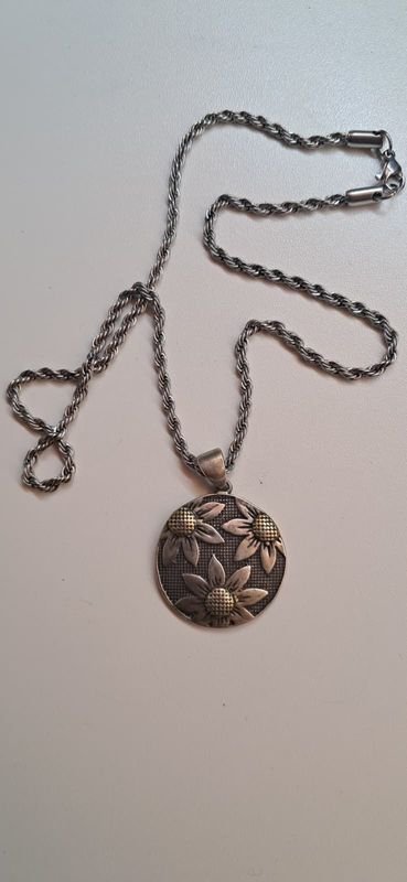 Item 877999 - Image 1