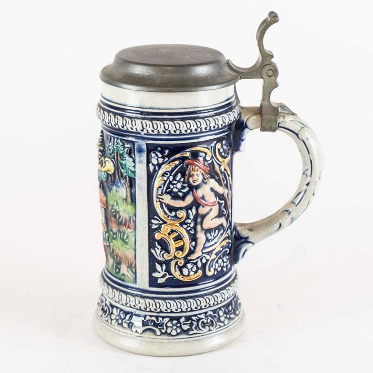 Jarra de cerveza alemana con relieve y tapa de metal - imagen 2