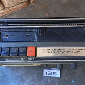 Radio Grabador JVC RC-204R Japonés con Cassette y Radio AM/FM - imagen 3