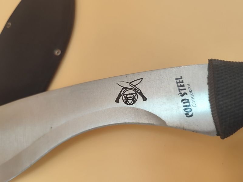 Cuchillo estilo kukri de Cold Steel, largo y afilado - imagen 3