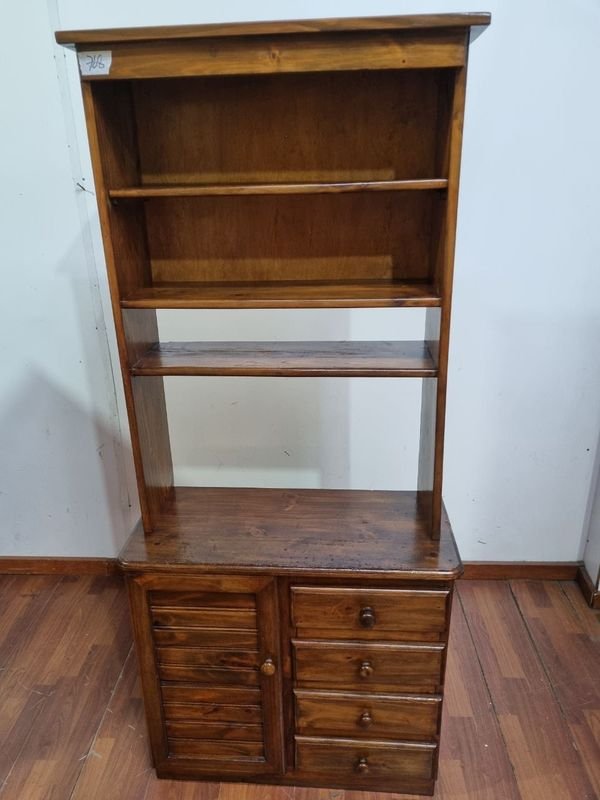 Aparador en Madera con Estantería de Vidrio - imagen 2