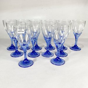Doce Copas de Cristal con Vástago Azul - imagen 2