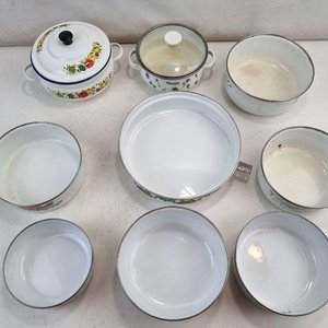 Lote de 9 Piezas de Ollas y Sartenes Enlozadas con Diseños Florales - imagen 3