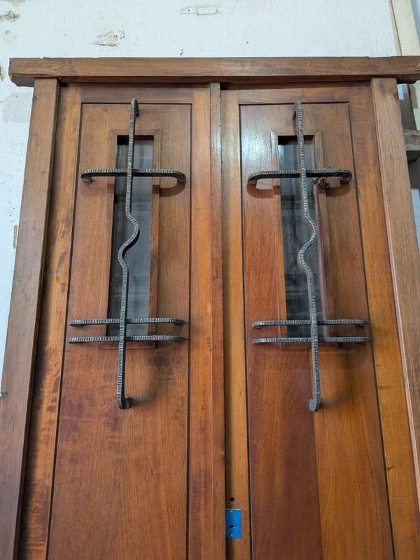 Item 900083 - Image 1