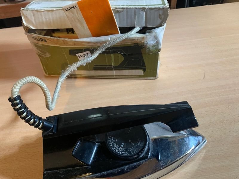 Plancha eléctrica Philips a la vista - Electrodomésticos - imagen 4