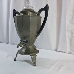 Antigua Cafetera Decorativa de Metal con Tapa de Vidrio - imagen 3