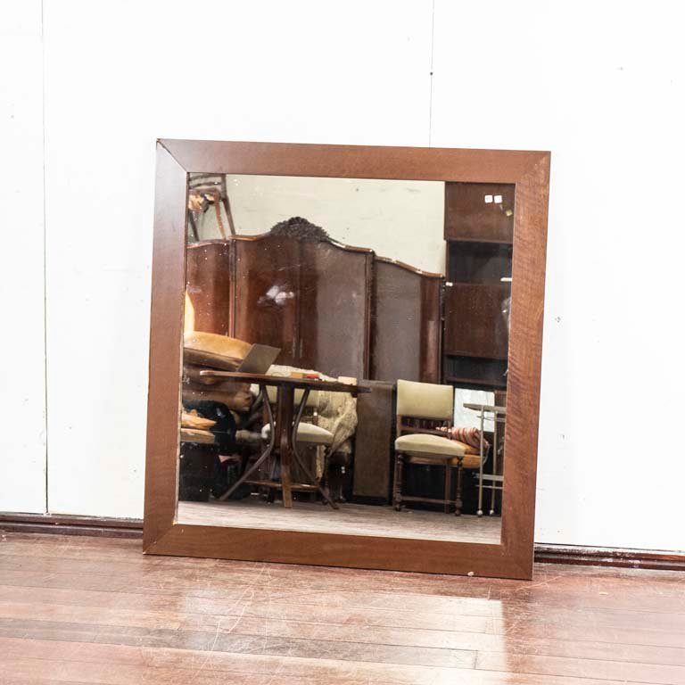 Item 2097552 - Image 0