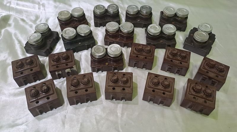 Lote anterior: Portafusibles de Baquelita con Tapon y Fusibles en Excelente Condición