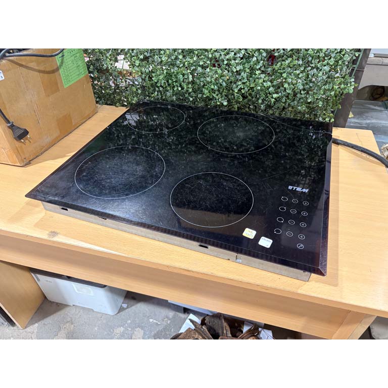 Lote anterior: Anafe vitrocerámico eléctrico Tem, a la vista