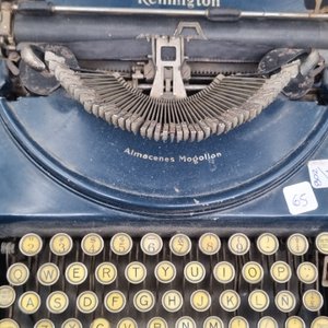 Máquina de Escribir Antigua Remington Azul - imagen 7