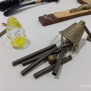 Lote de 19 piezas: Set de tocador, crucifijo, calzadores y accesorios - imagen 7