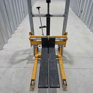 Apilador Hidráulico Manual Wesco PJ4120N con Capacidad 400kg - imagen 10