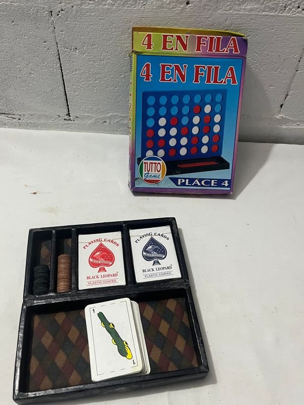 Lotes de juegos y cartas para jugar - imagen 4