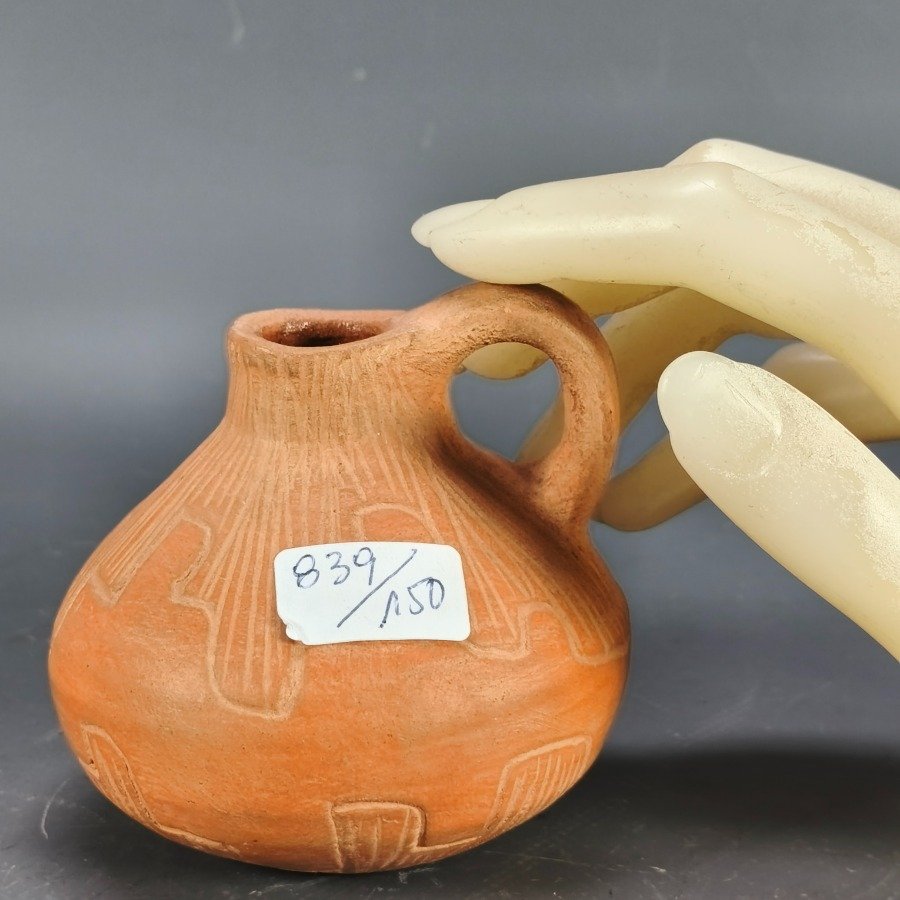 Item 18720 - Image 2