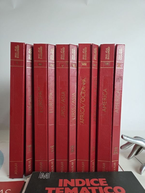 Gran atlas enciclopedico completo edición Aguilar - imagen 2