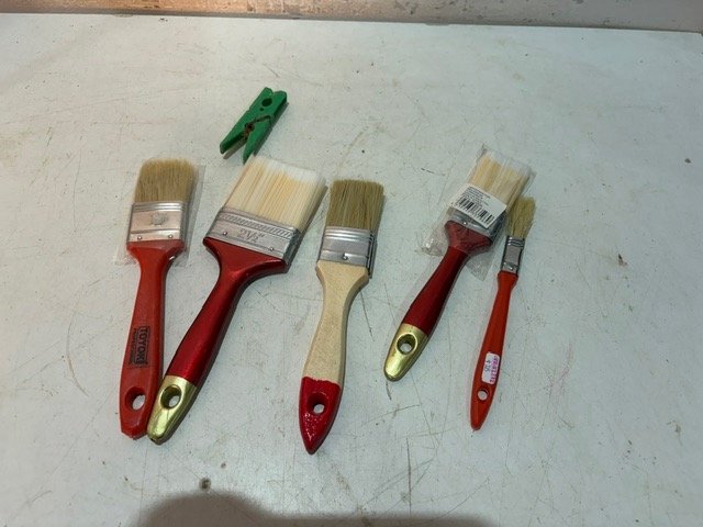Set de 6 Pinceles de Madera y Plástico para Pintura