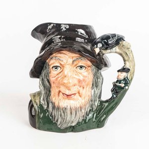 Lote anterior: Jarra de porcelana inglesa Royal Doulton personaje Rip Van Winkle - Medidas: alto 19cm